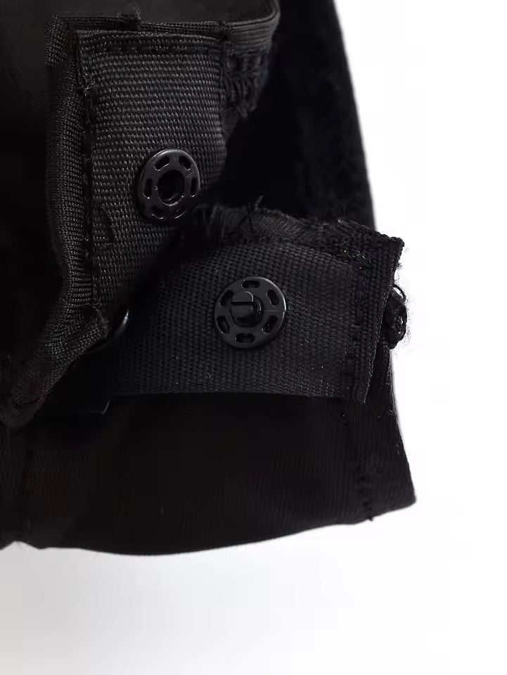 Trägerkleid mit Seitenschlitz