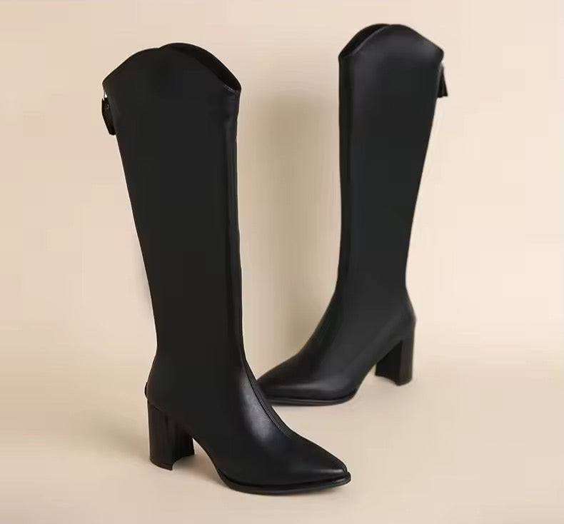 Kniehohe Stiefel