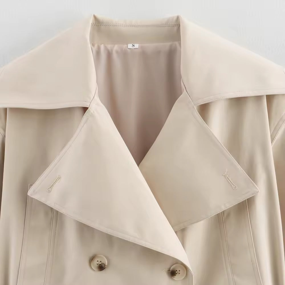 Kurzer Trenchcoat