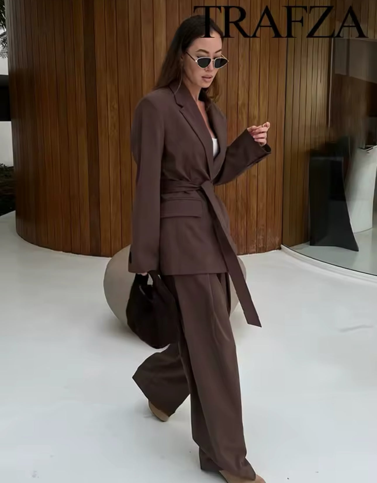 Eleganter Damenanzug