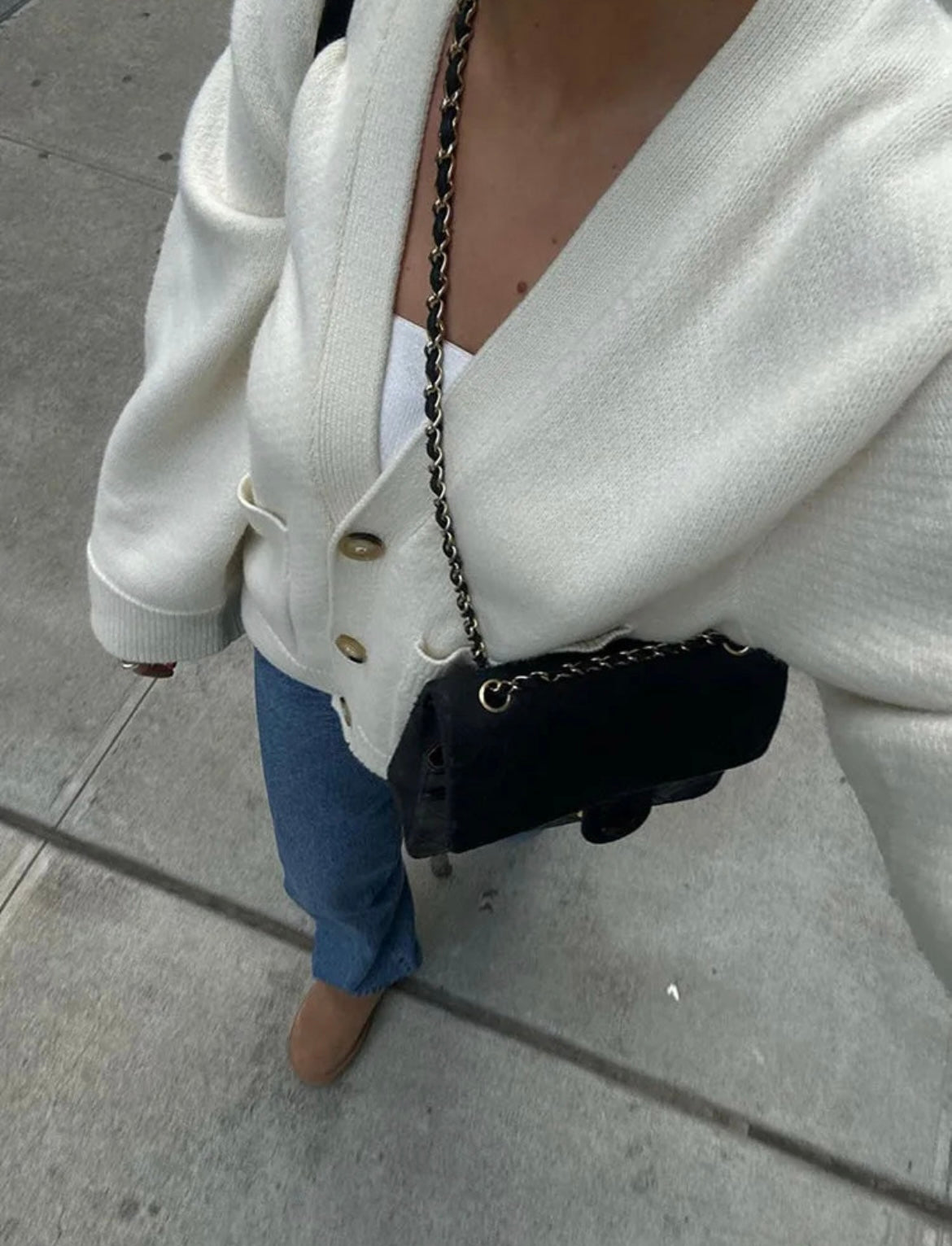 V-Ausschnitt Strickjacke