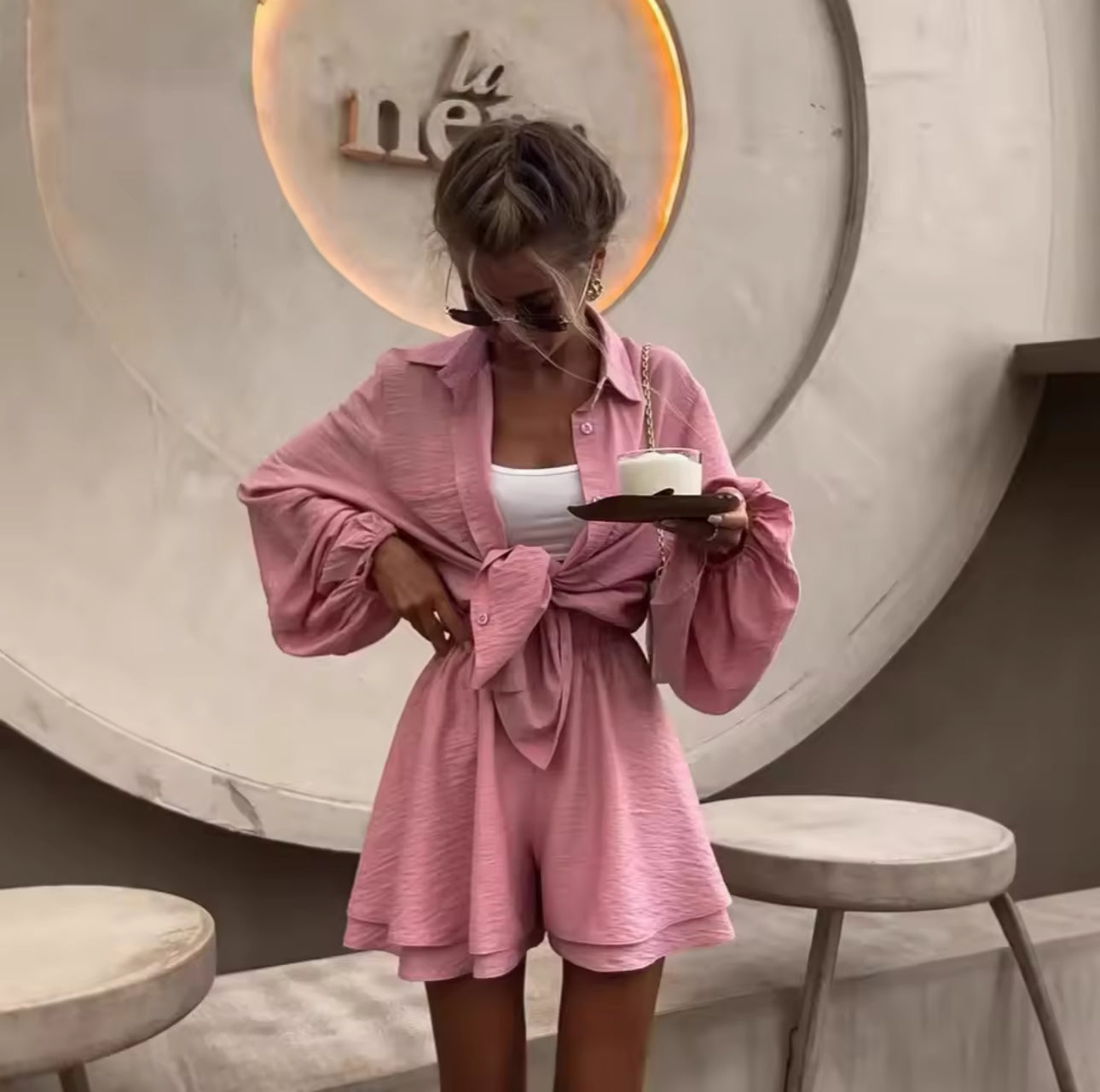 Anzug mit Shorts