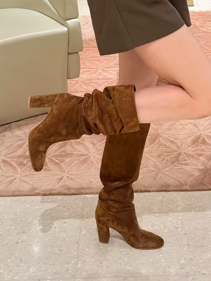 Kniehohe Stiefel