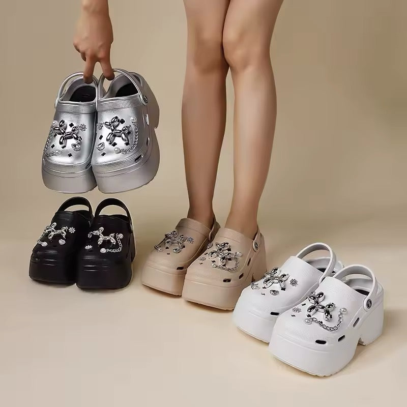 Clogs mit 8 cm Plateau