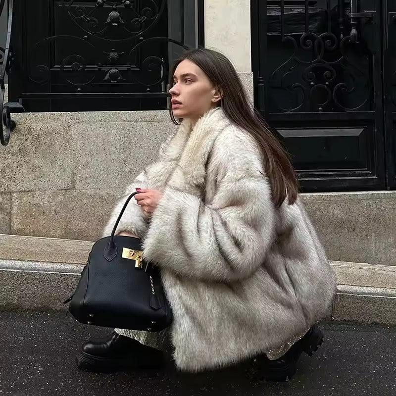 Oversize Faux Pelzmantel