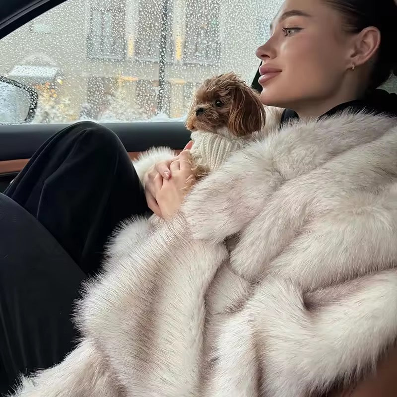 Oversize Faux Pelzmantel