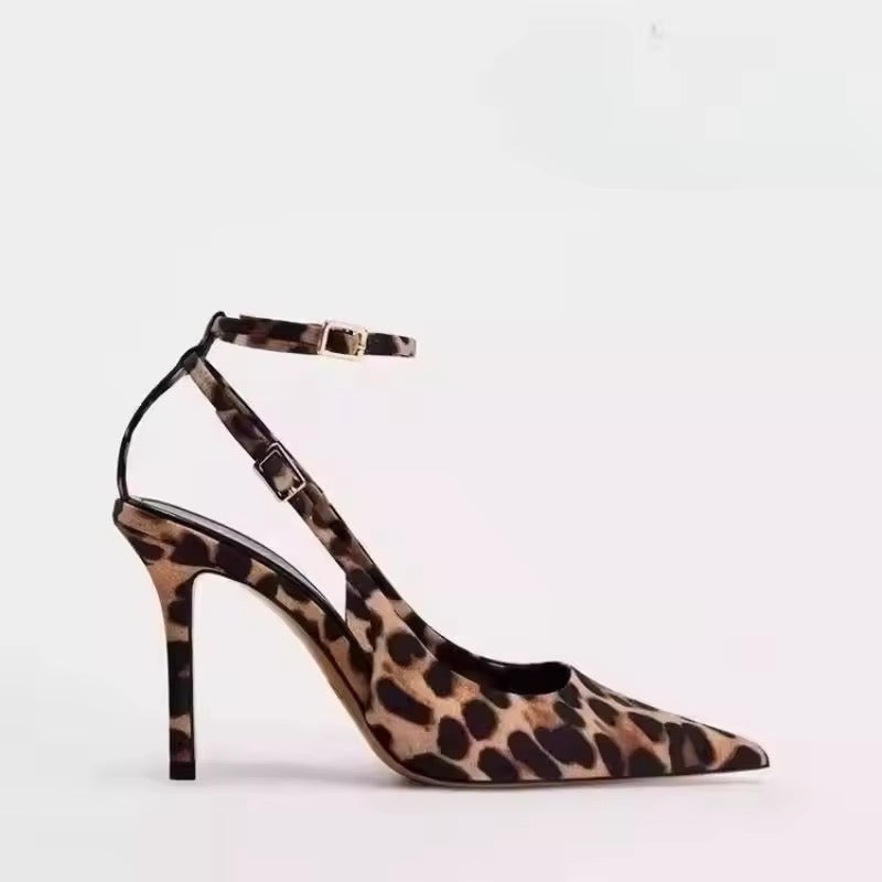 Leder Stiletto