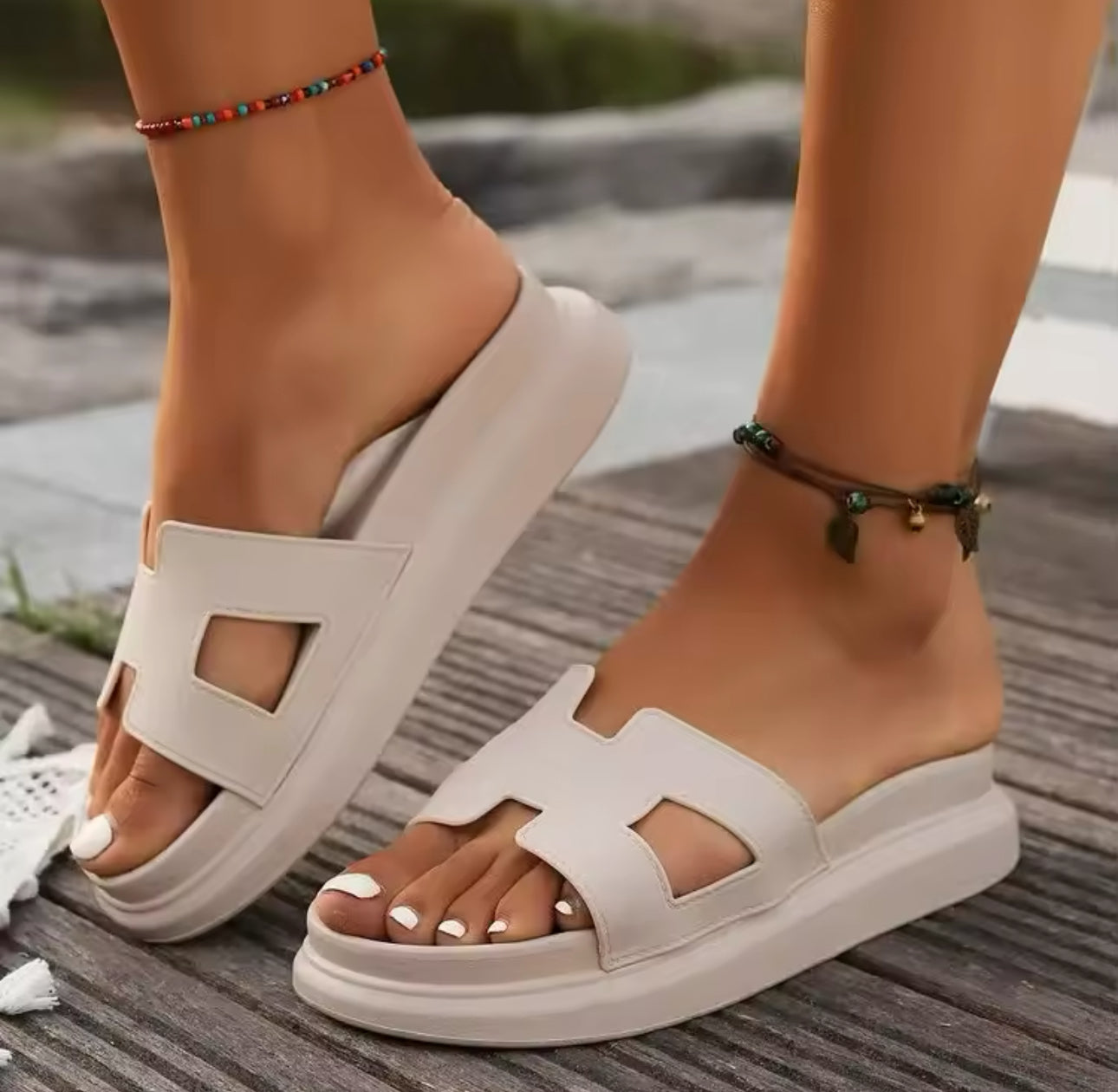 HERMES Dup Sandalen