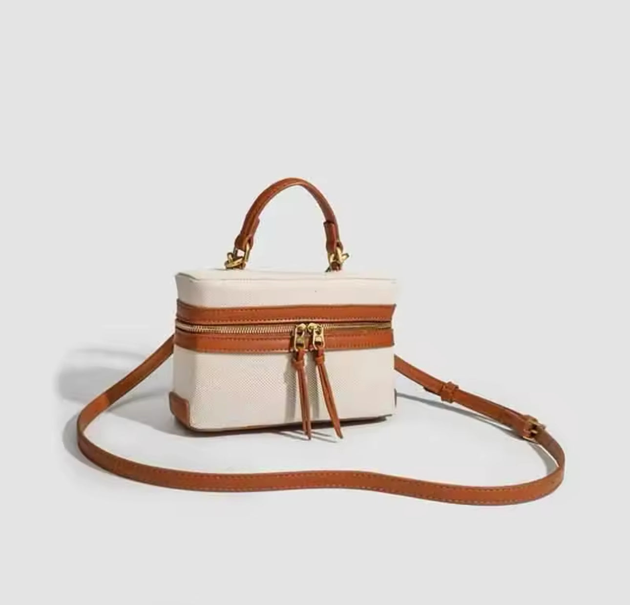 Box Handtasche