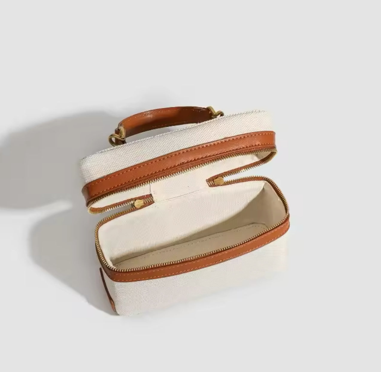 Box Handtasche