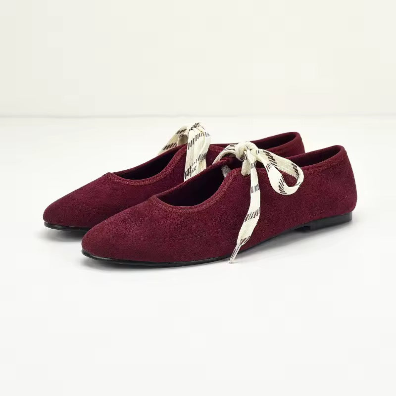 Schnürschuhe
